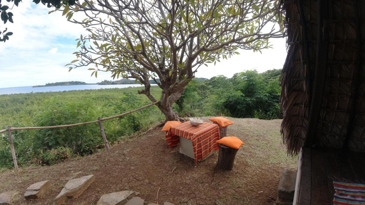 Corto Novo Maison D'Hotes-Camping Nosy-Be Eksteriør bilde